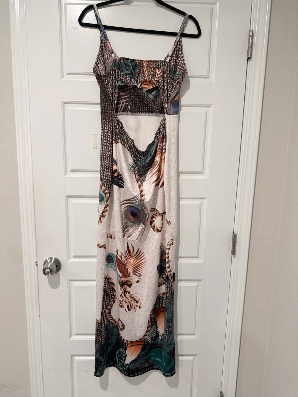 Maxi Dress with Feather & Palm Print - Cream - Picture 4 of 6